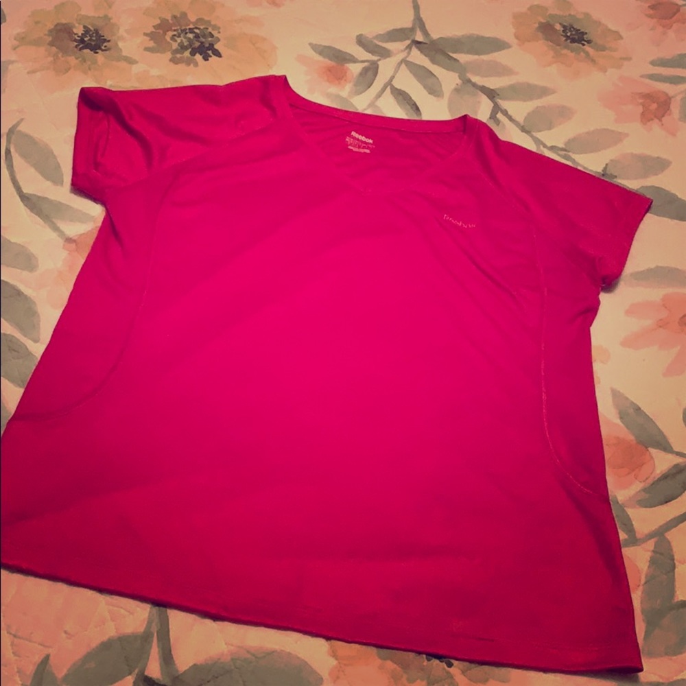 Reebok exercise tee